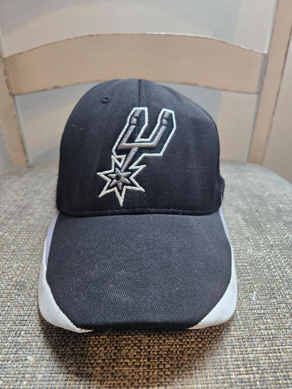 San Antonio Spurs Hat One Size Top Of The World NBA Basketball Black Cap Logo